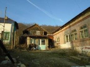 poza Casa si teren Valea Nandrii, ID: R2489570