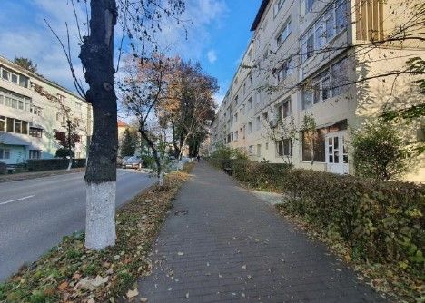 poza Apartament cota parte 1/3, Roman, ID: R2429001