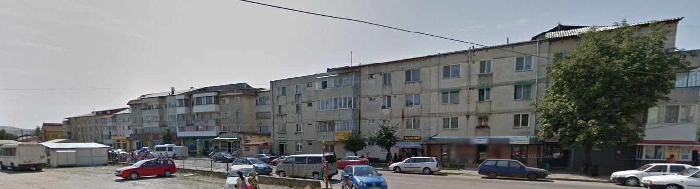 poza TARGU NEAMT, BULEVARDUL STEAN CEL MARE, FOSTA USCATORIE, 5 MP, ETAJ 3, LIBERA- ZONA AUTOGARA